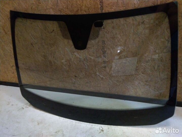 Стекло лобовое для Рено Дастер 2