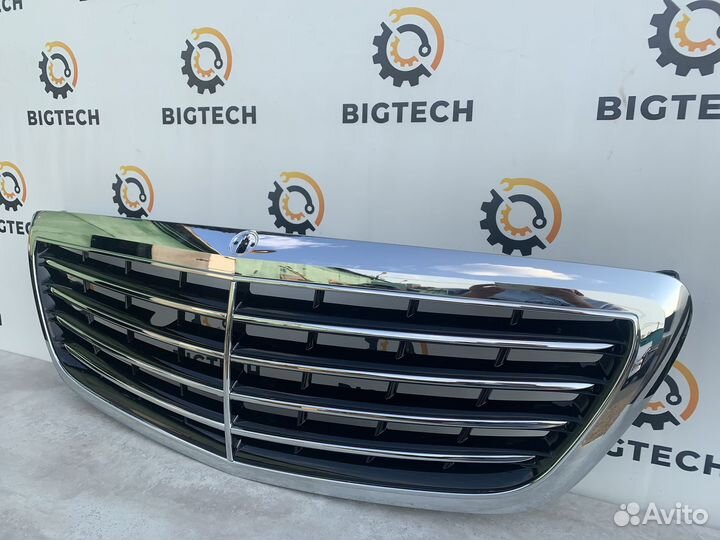 Решетка радиатора Mercedes W222 A2228800083