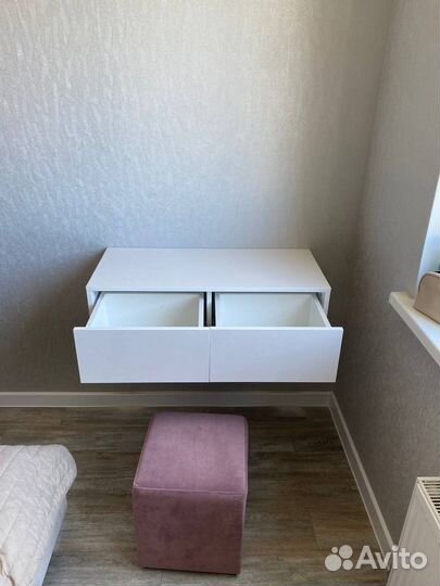 Тумба прикроватная