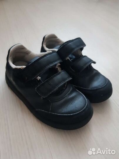 Кроссовки детские adidas новые