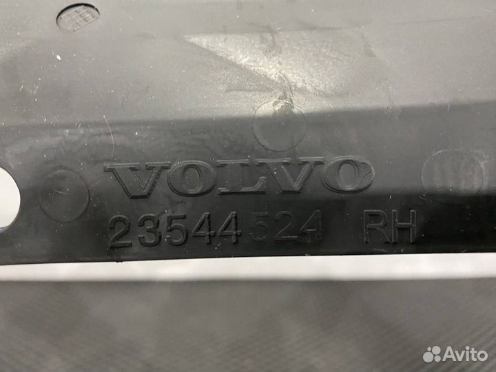 Уплотнительная резинка Volvo FH5 23544524