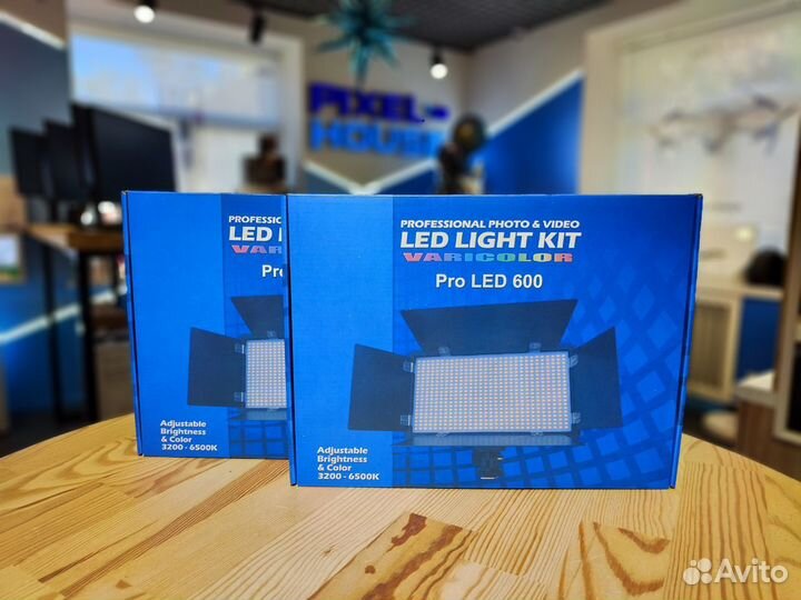 Видеосвет Pro LED 600 (3200-6500K) 40W