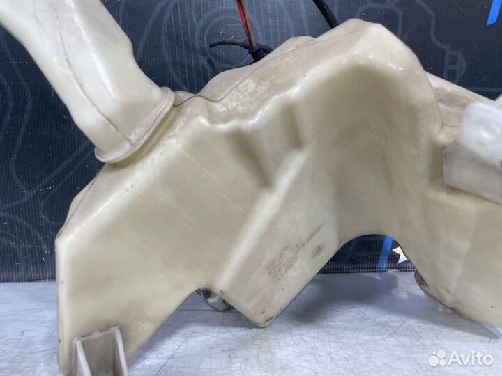 Бачок омывателя Volkswagen Passat B5 AMX 2002