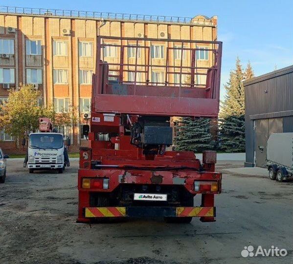 Продам автовышку 32 метра на базе Hyundai