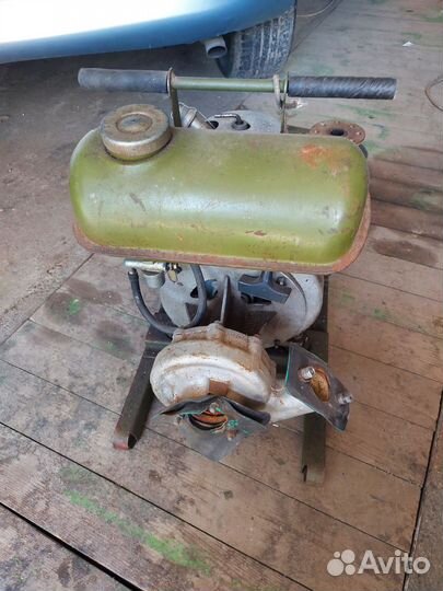 Мотопомпа бензиновая