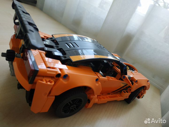 Lego Technic (Лего техник). Chevrolet Corvette ZR1