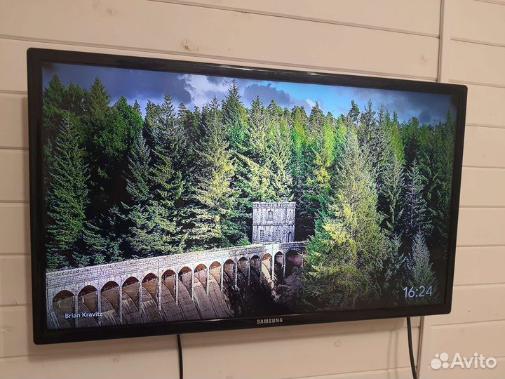 Телевизор Samsung 32 дюйма рабочий