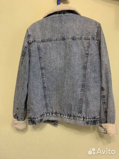 Куртка джинсовая