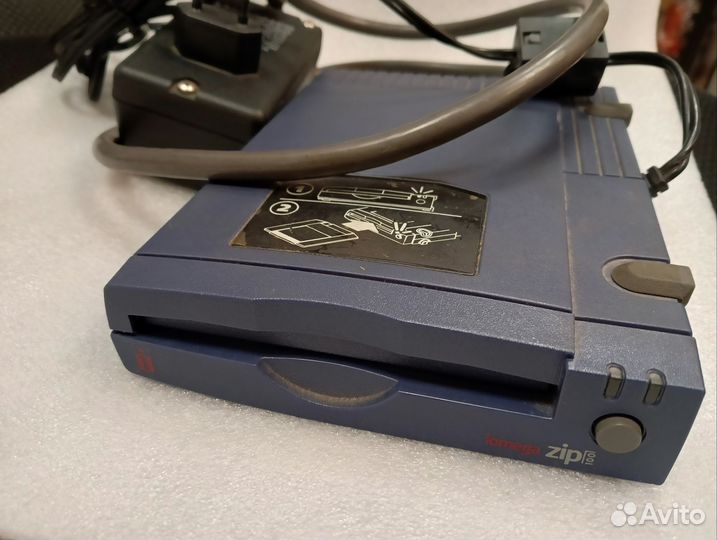 Дисководы Iomega zip100 и 5,25 для дискет