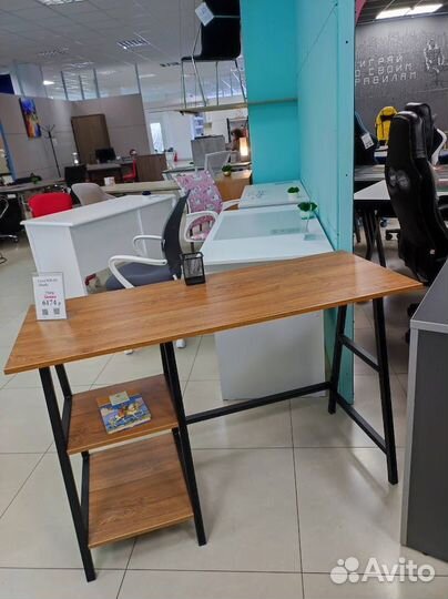 Стол компьютерный