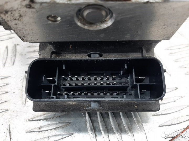 Блок ABS для Opel Corsa D 93195839