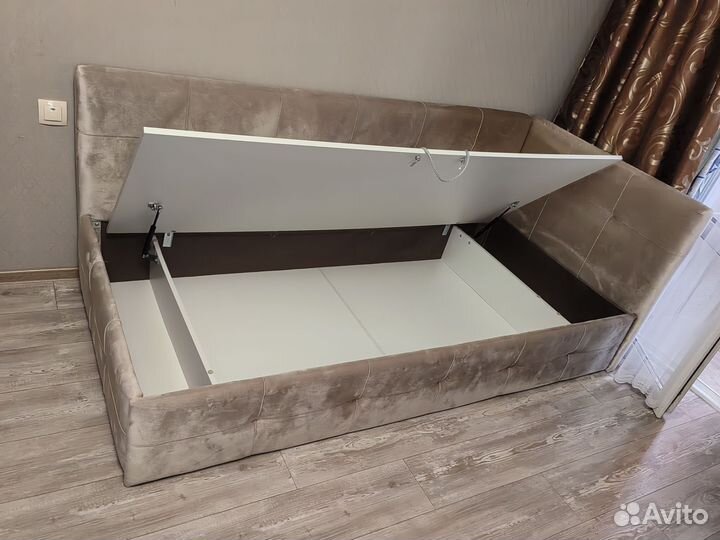 Детская кровать диван с мягкими бортиками бу