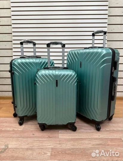 Чемодан на колесах