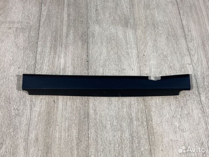 Дефлектор радиатора Renault Duster HSA, HSM