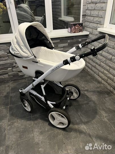 Коляска Riko basic Aicon
