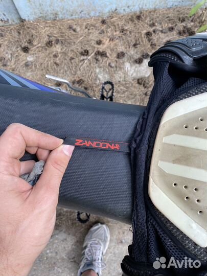 Продам черепаху zandona