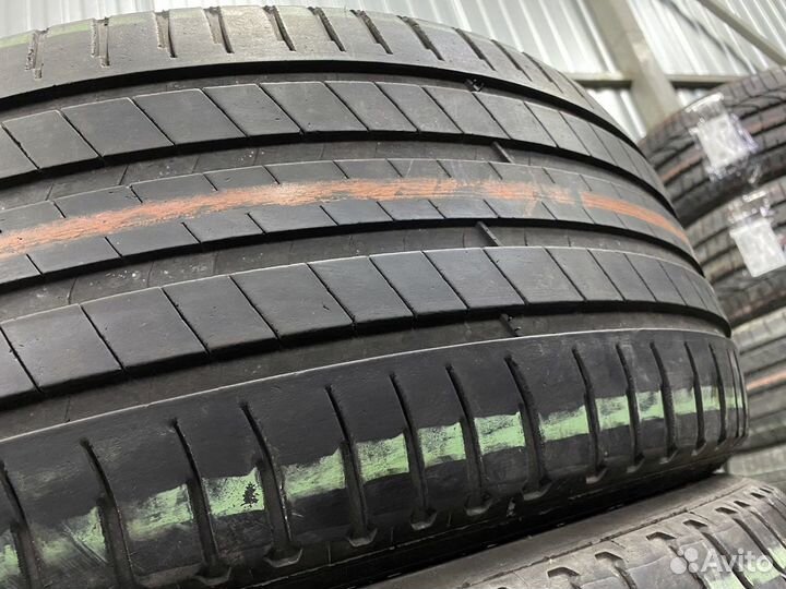 Michelin Latitude Sport 3 Acoustic​ 235/50 R19