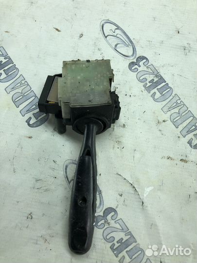 Переключатель подрулевой Toyota Vios