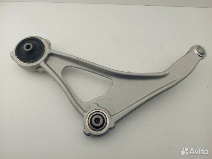 Рычаг подвески нижний передний левый Nissan Teana