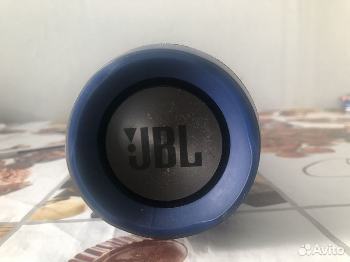 Колонка jbl charge 3