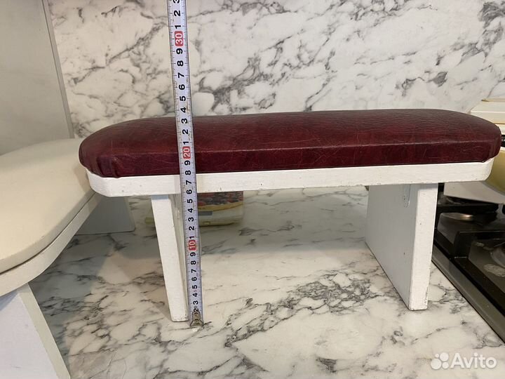 Маникюрная подставка