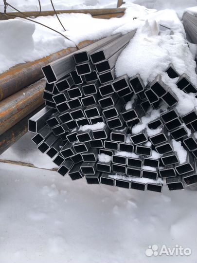 Труба профильная 30х20