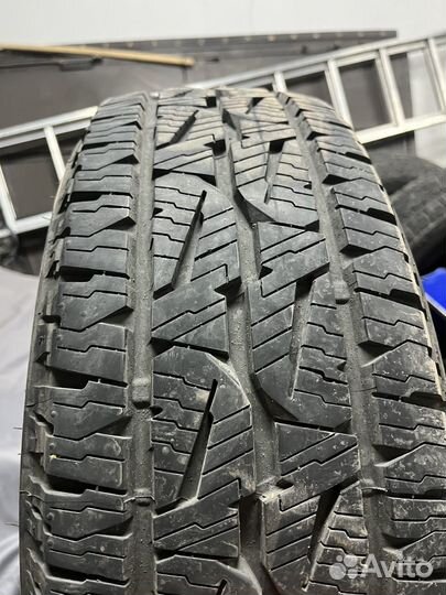 Bridgestone Dueler A/T 215/65 R16