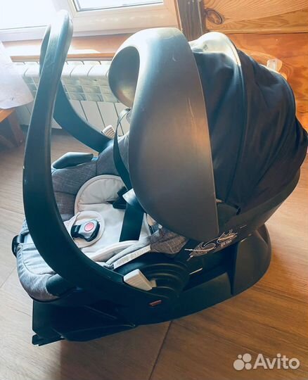Автолюлька от 0 Stokke iZi Go с базой isofix