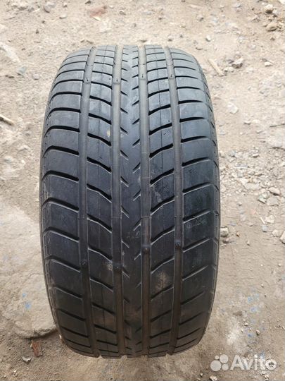 Dunlop SP Sport 8000 235/40 R18