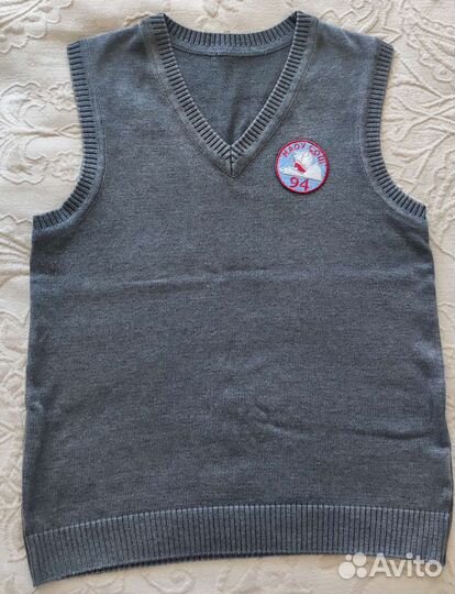 Жилет школьный для мальчика 94 школа