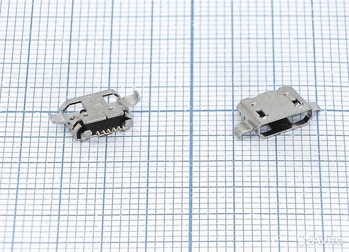 Micro USB HTC Desire 816