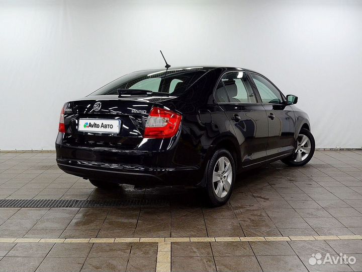 Skoda Rapid 1.6 МТ, 2015, 145 000 км