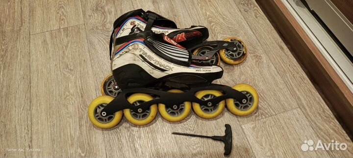 Беговые роликовые коньки