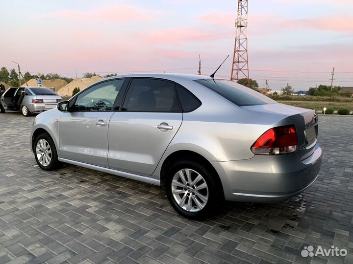 Volkswagen Polo 1.6 AT, 2014, 122 000 км