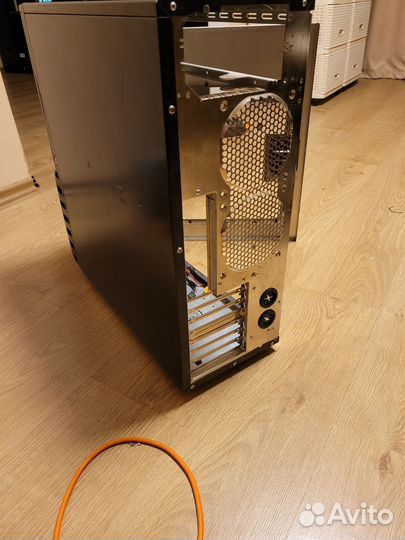 Компьютерный корпус Gigabyte 3D Aurora FullTower