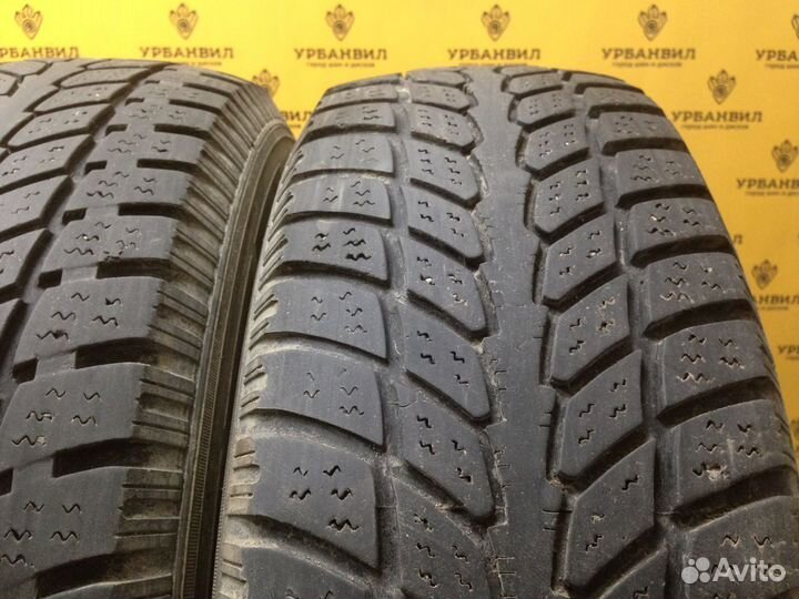 GT Radial Savero WT 215/70 R16