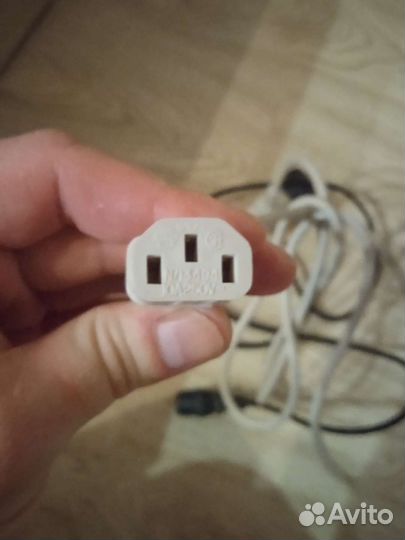 Кабель для компьютера