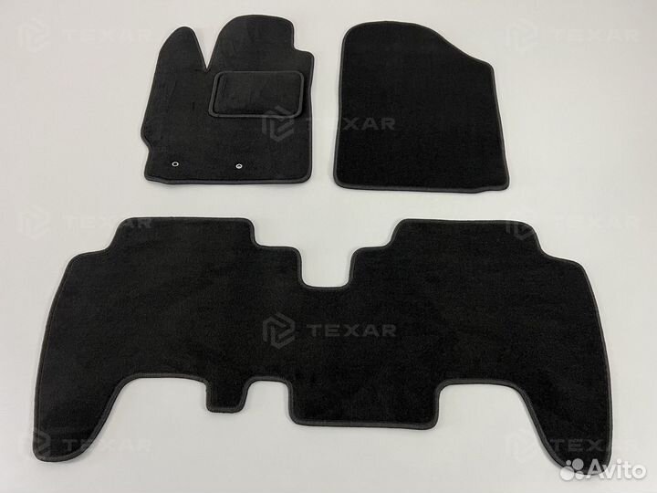 Коврики Toyota Yaris II BC Без вышивки