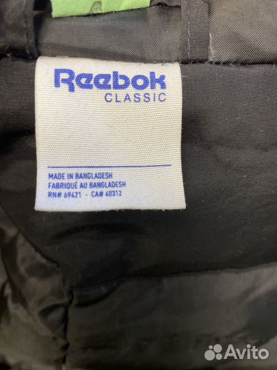 Продам пуховик Reebok