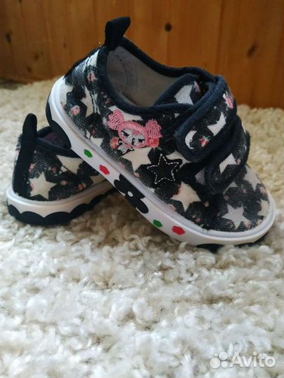 Обувь для девочки