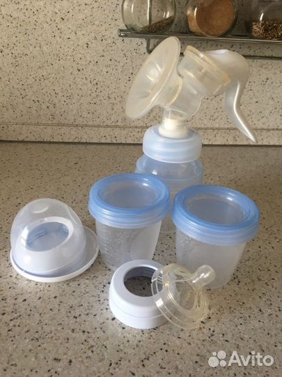 Молокоотсос ручной Avent с контейнерами для молока