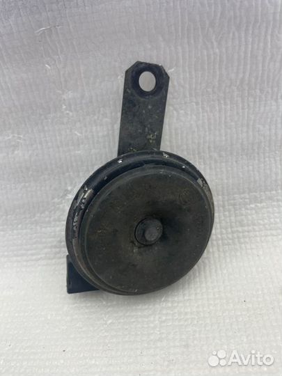 Сигнал звуковой передний правый Toyota Camry