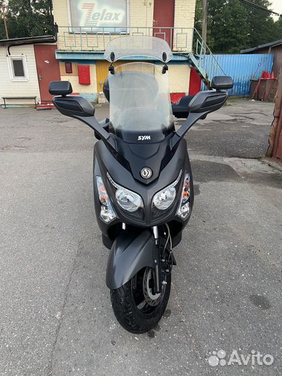 SYM GTS 300i