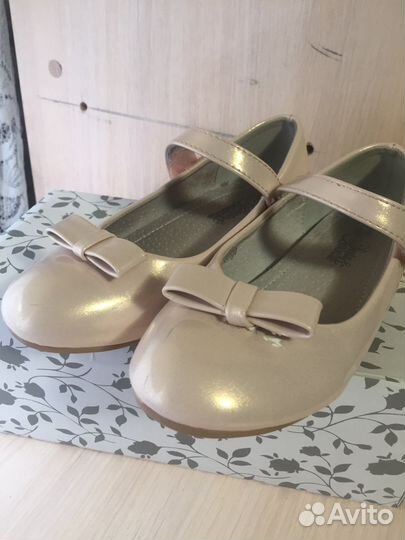 Туфли,обувь для девочки,кроксы,обувь для садика