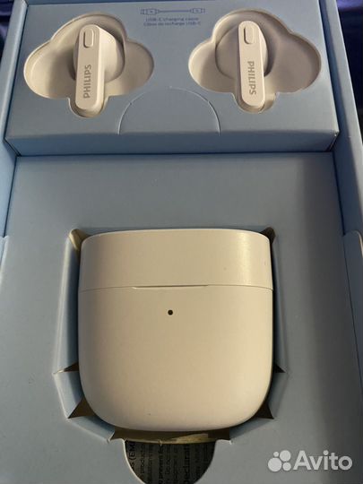 Беспроводные наушники Philips TAT2236WT