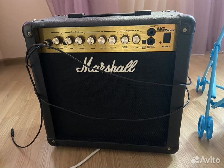 Комбоусилитель marshall mg15