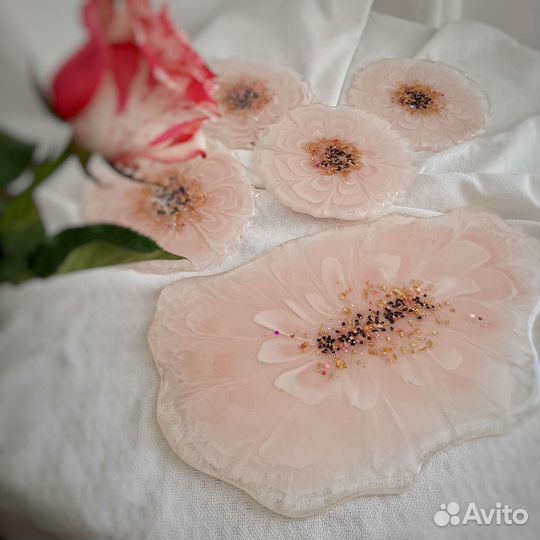 Набор: блюдо и подстаканники