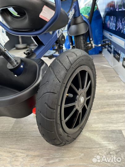 Трехколесный велосипед