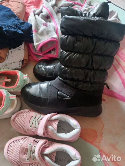 Вещи и обувь на девочку пакетом с 128-134