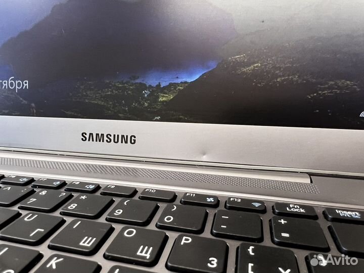 Ноутбук Samsung